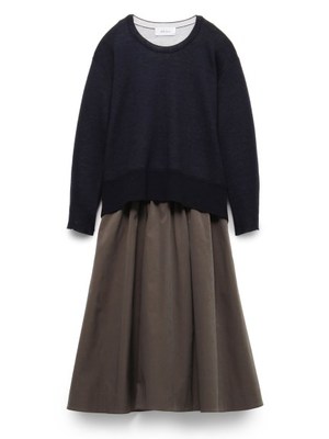 後ろドレープドッキングニットワンピース