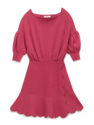 スカラップニットワンピース