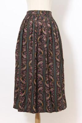 Black×Green ロマンティックFlower×Stripe柄チロルスカート