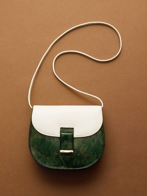 Lily Brown (リリーブラウン)  パイソンラウンドショルダーバッグ