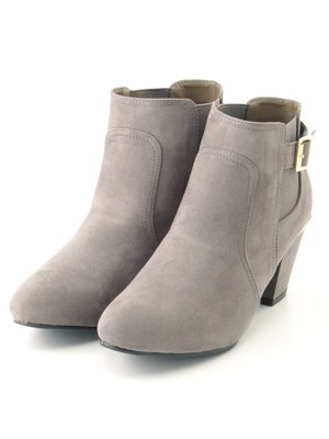 サイドゴアショートブーツ