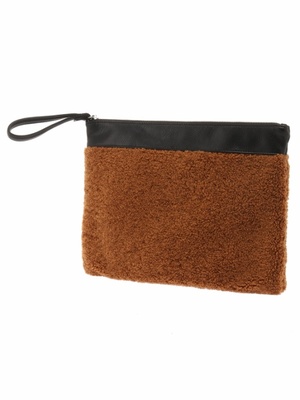 ボアクラッチバッグ