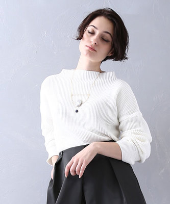 ボトルネック片畦プルオーバーニット