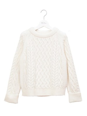 ショートケーブルニットプルオーバー