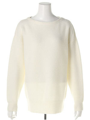 ドルマンボートネックニット