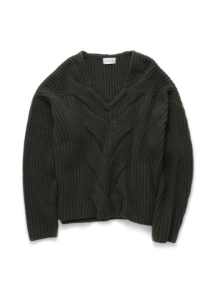 ケーブルVネックプルオーバー