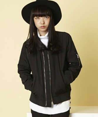 ナイロンMA-1ブルゾン UR-271W