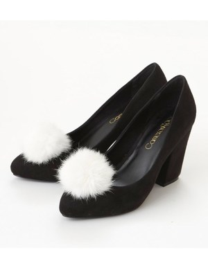 ボンボンファー付パンプス