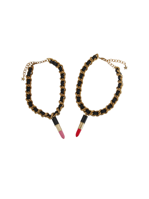 lipstick choker