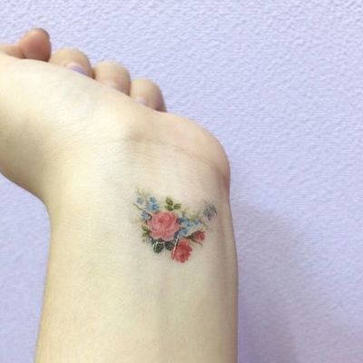 Flower tattoo stickers