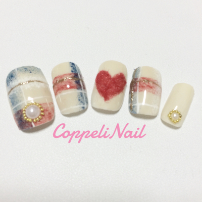 もこもこブランケットネイル♡赤いハート