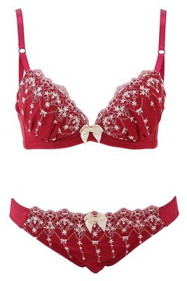 [谷間]花リボン刺繍ブラセット