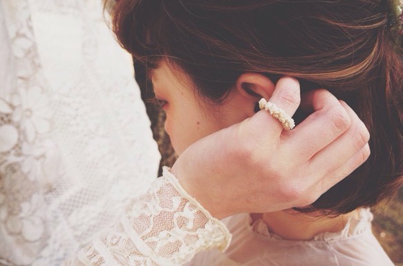 かすみ草のピンキーリング