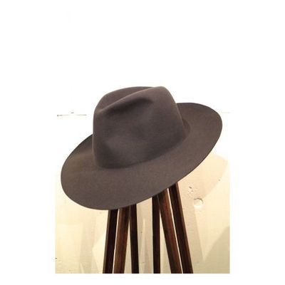  COMESANDGOES Rabbit100 Standard Hat