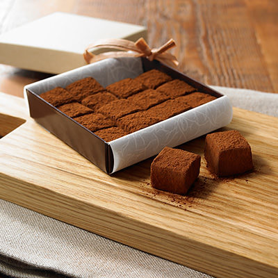 自分でつくる　生チョコ　１６個分（１箱分