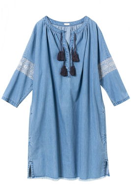 AMERICAN RAG CIEアメリカンラグ シー  【予約販売】【navasana】タッセルデニム刺繍ワンピース