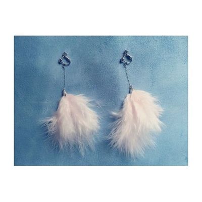 pinkfeather__earrings