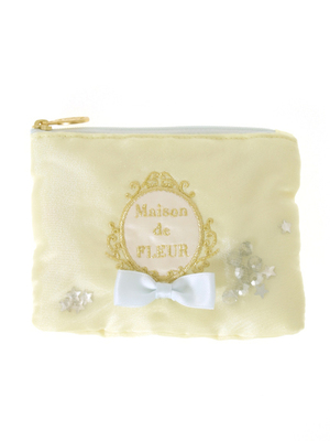 ビジューティッシュポーチ