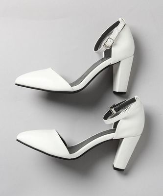 セパレートアンクルヒールパンプス