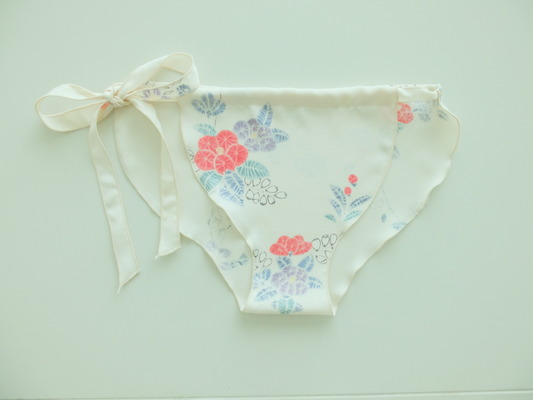 VENUS-KIMONO (FLOWER)