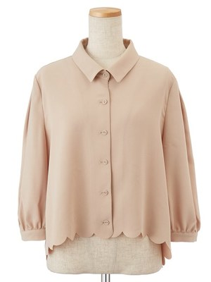スカラップヘムブラウス