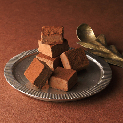 ［フィフス　アヴェニュー　チョコラティア］チョコレートストロベリー風味