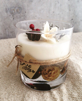 森を歩く気分になる アロマキャンドル