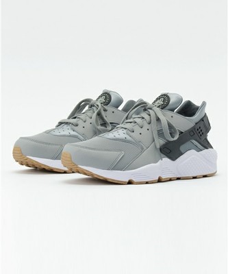NIKE AIR HUARACHE M318429