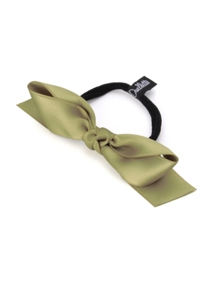 Jennifer Ouellette サテンリボンヘアポニー