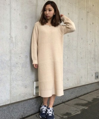 畦編みロングニットワンピース