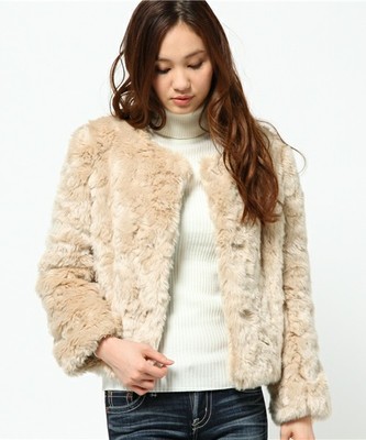 KOE ノーカラーエコファーコート