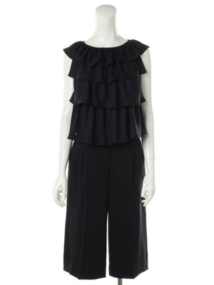 フロントフリルティアードトップス&ガウチョ