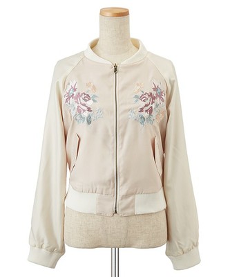 フラワー刺繍スカジャン