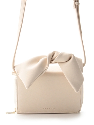 リボンクラッチ