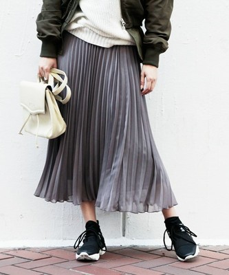 CHIFFON PLEATS SKIRT