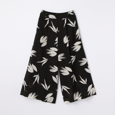 ボタニカルプリント タックワイドパンツ