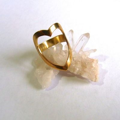Open heart ring
