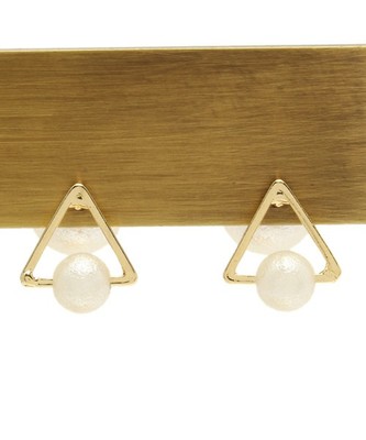 リバーシブルパールサンカクピアス