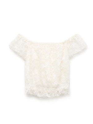オフショル刺繍ブラウス