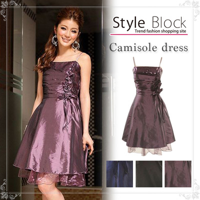 スパンコールティアードポリエステルミディアム丈パーティードレス