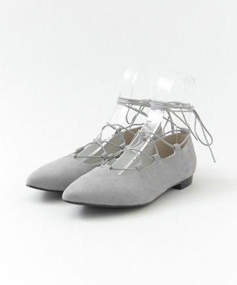 レースアップシューズ