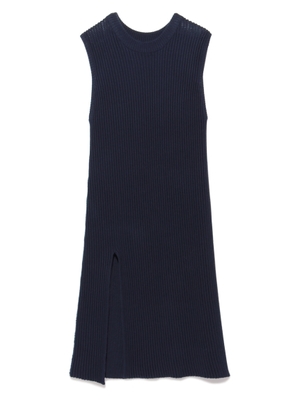 ニットノースリトップス