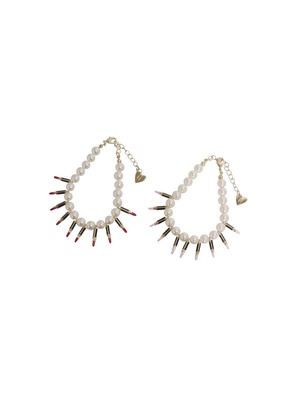 lipstick pearl bracelet