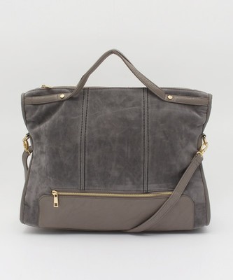 スエードタッチキャリアバッグ