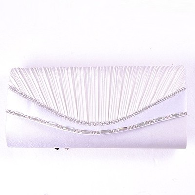 プリーツラウンドビジュー大きめパーティークラッチバッグ