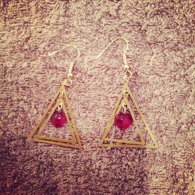 vintageトライアングピアス