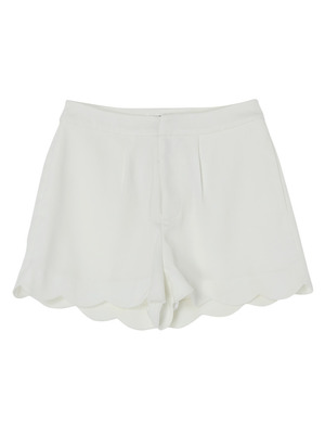 スカラップヘムショートパンツ