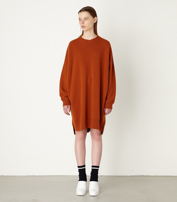 SLIT DESIGN ONE-PIECE