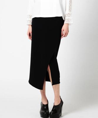 スリットペンシルスカート