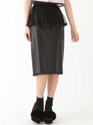 ガーターレザータイトスカート